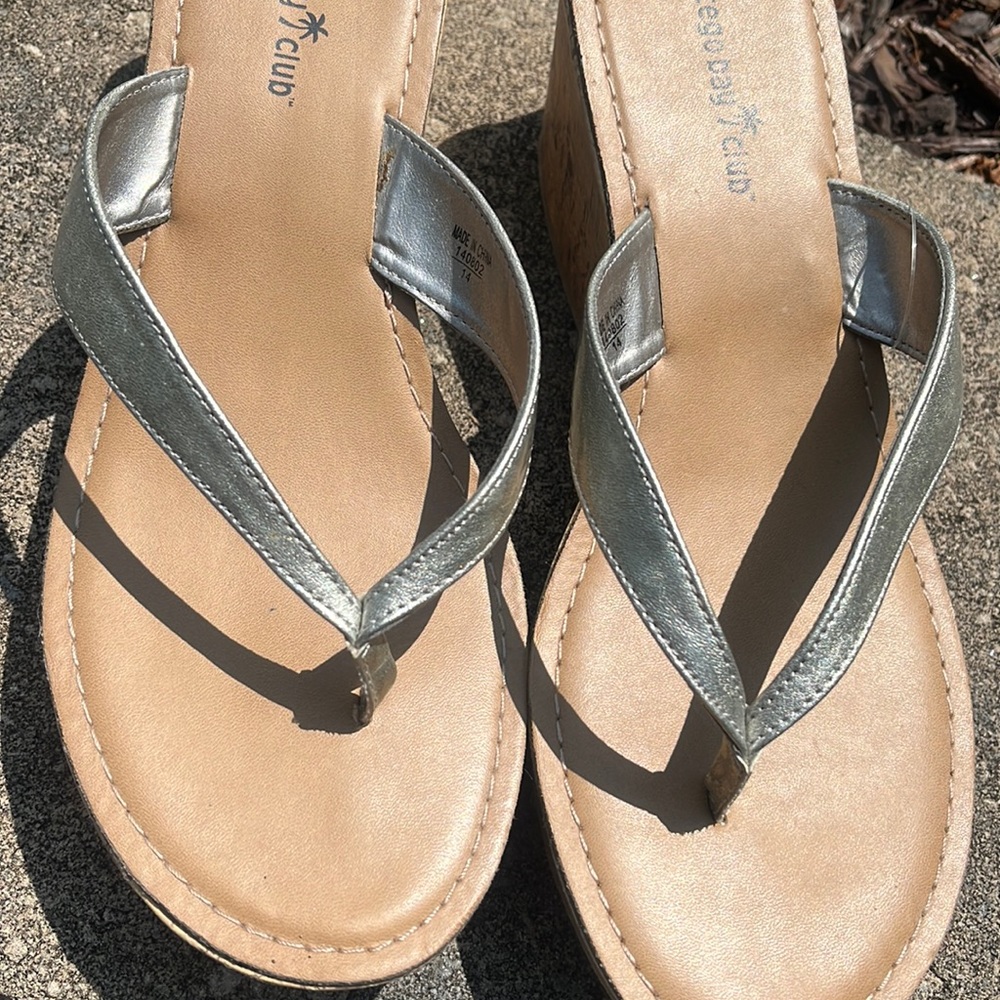 Summer gold shiny platform sandals